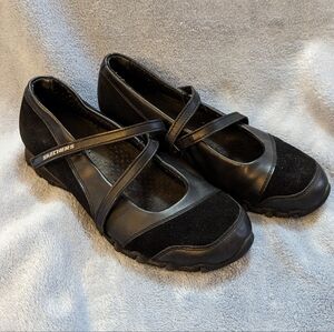 Sketchers Mary Jane Walking Shoes